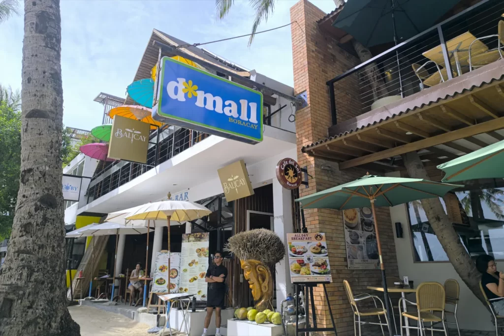 Restaurants at DMall Boracay