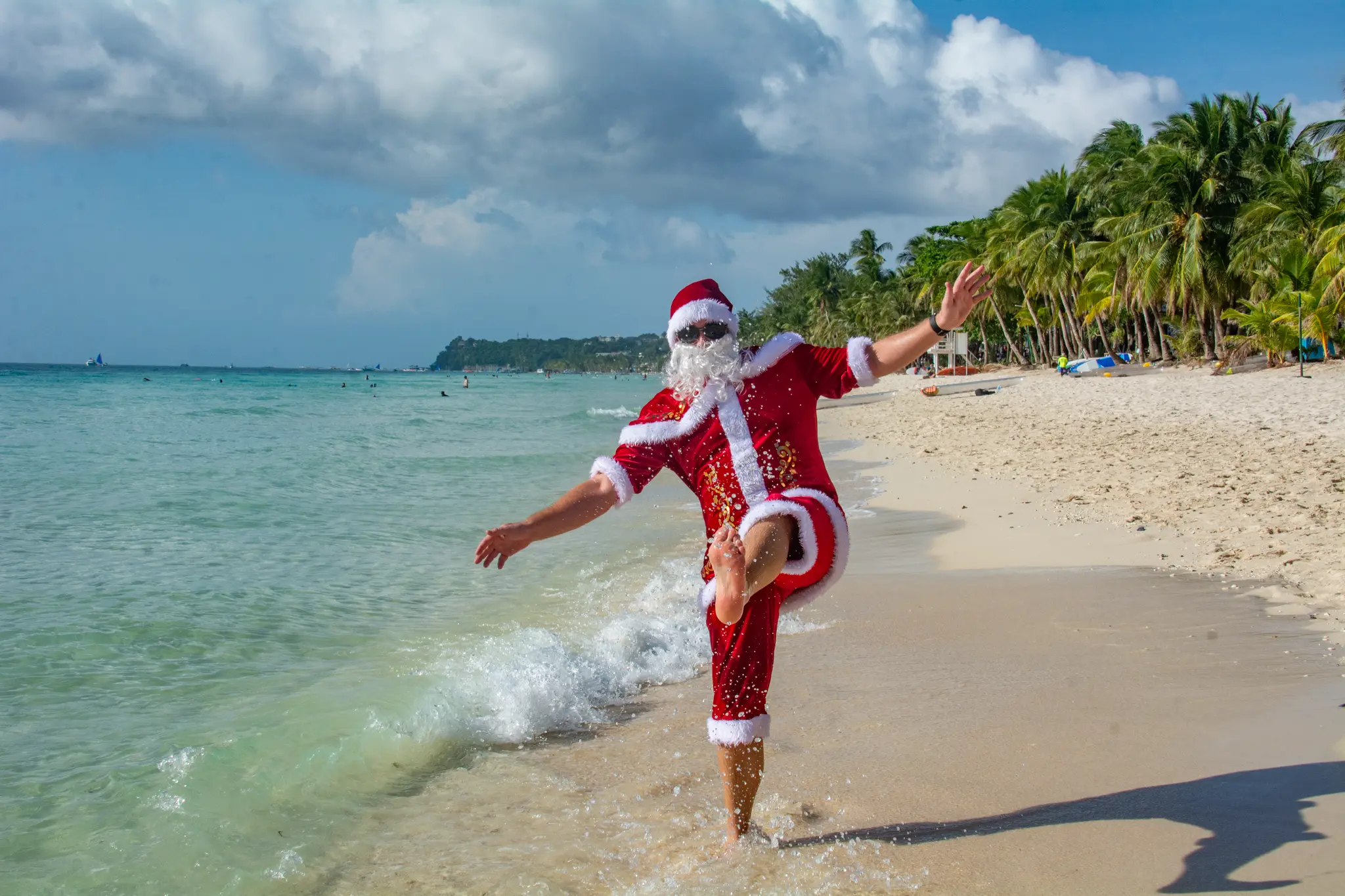 Santa Claus playing white sand in Boracay