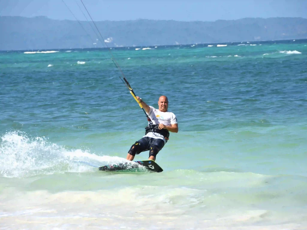 A Kiteboader having its practice at Bulabog Beach