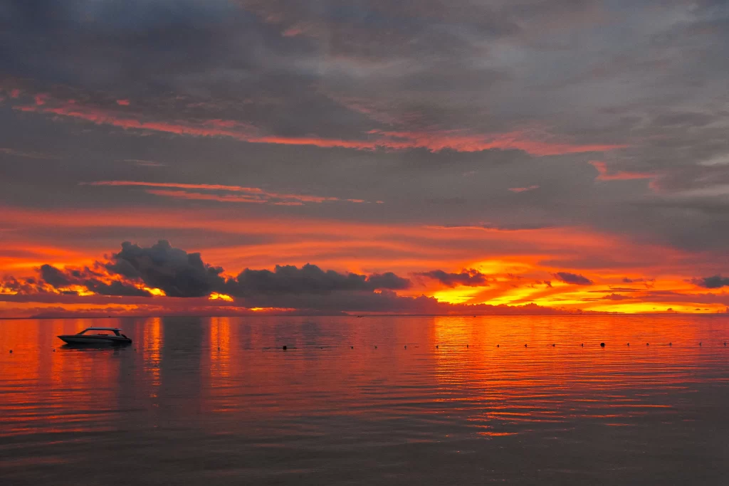 Sunrise at Bulabog Beach Boracay