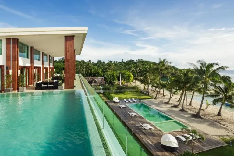 Two Infinity Pools of Under the Stars Luxury Apartment